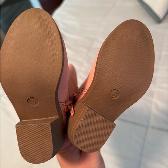 Size 5 Toddler cowgirl boots - Picture 3 of 3